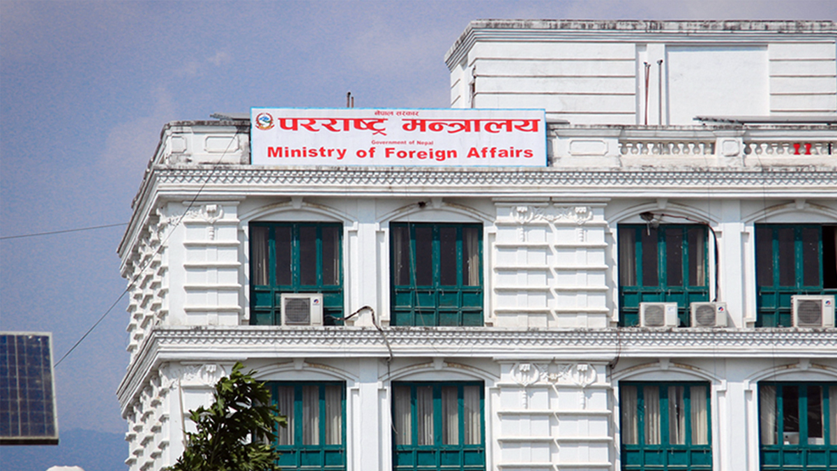 किमाथांका नाका चाँडो सञ्चालन गर्न परराष्ट्रमन्त्रीसमक्ष आग्रह